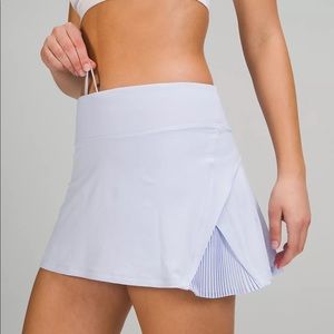 Lululemon Play Off The Pleats Mid-Rise Skirt